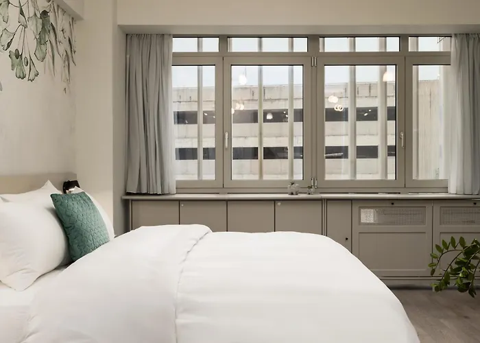 Flat Opposite From 24 Hour Parking 公寓